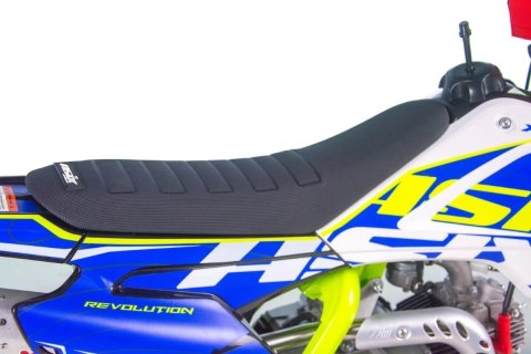 Cross ASIX XB28 90 4T automat E-start czerwony