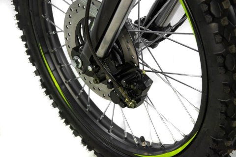 Cross ASIX DEFENDER 250 4T zielony
