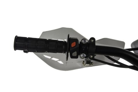 Cross ASIX XB83 150 4T żółty