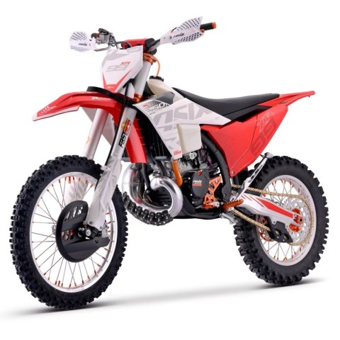 Cross ASIX XR99 250 2T czerwony