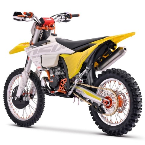 Cross ASIX XR99 250 2T żółty