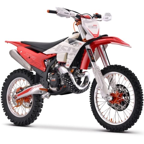 Cross ASIX XR99 300 2T czerwony