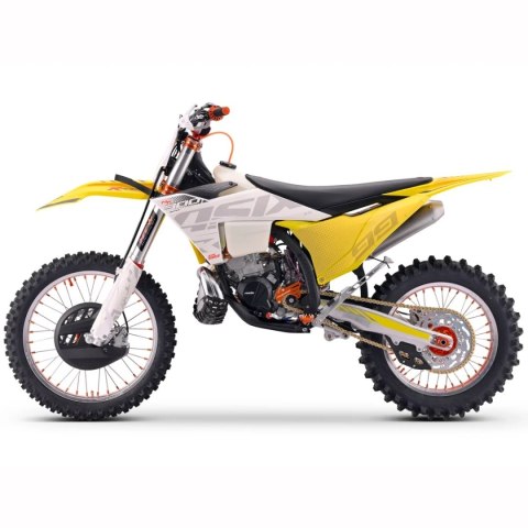 Cross ASIX XR99 300 2T żółty