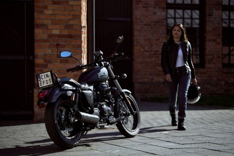 Motocykl Junak M12 Vintage ABS czarny
